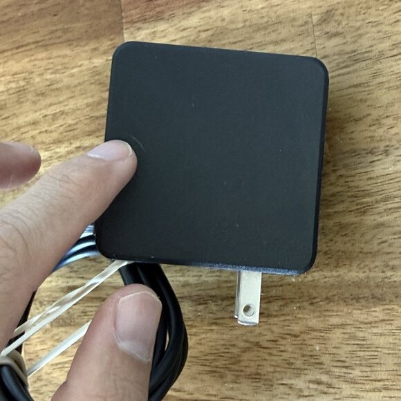 Insignia Compact Travel Charging Dock Black USB 2.0 HDMI for Nintendo Switch 1 - Picture 10 of 10